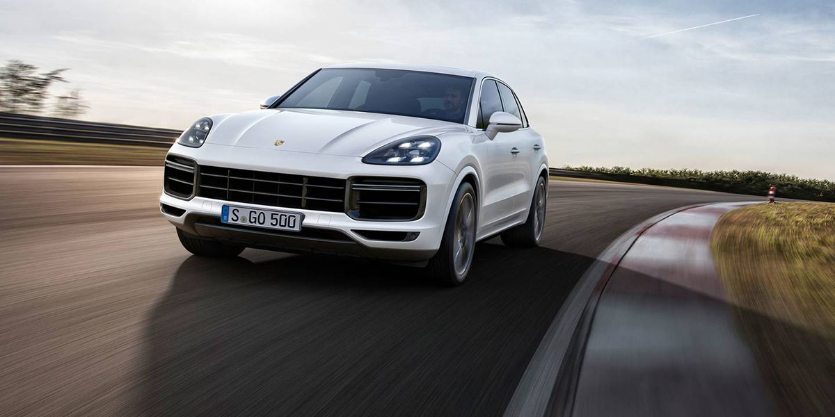 Porsche Cayenne a 190 mph Porsche Cayenne a 190 mph