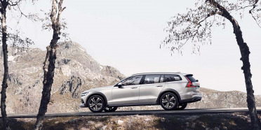 Volvo V60 Cross Country 2019, muy por encima de la competencia