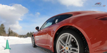 Clases de manejo Porsche sobre hielo ... a 12 grados bajo cero!