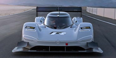 Test Drive Volkswagen ID. R en el Circuito de Almería, España