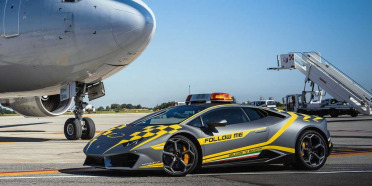 Si viajas a Italia te recibirá un Lamborghini Huracan guía