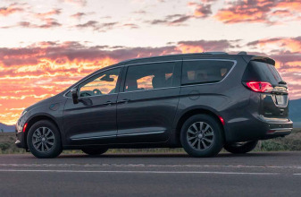2019 Chrysler Pacifica Hybrid