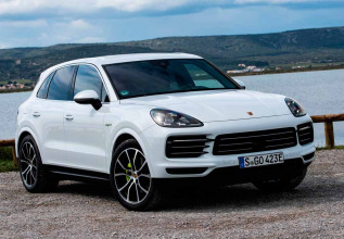 2018 Porsche Cayenne E-Hybrid