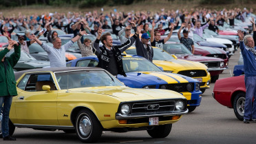 Récord mundial Ford Mustang, el desfile más largo de la historia