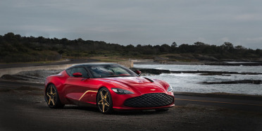 Aston Martin DBS Zagato, el exceso viene en pares