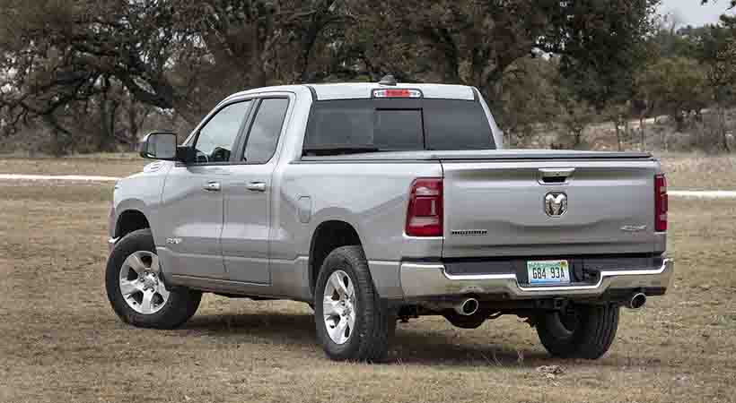 Ram 1500 Big Horn 2019 modificada por Mopar