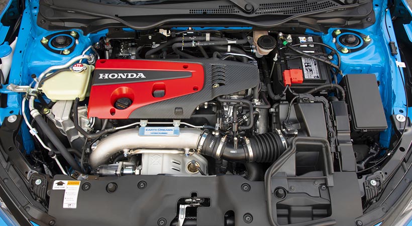 A nivel dinámico no han tocado el motor mantiene el cuatro cilindros turbo de 2.0 litros con 306 hp y 295 lb-pie de torque que lleva el poder al eje delantero a través de una caja manual. Foto: Honda