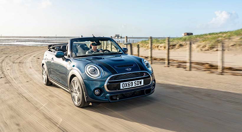 MINI Cooper S Sidewalk 2021