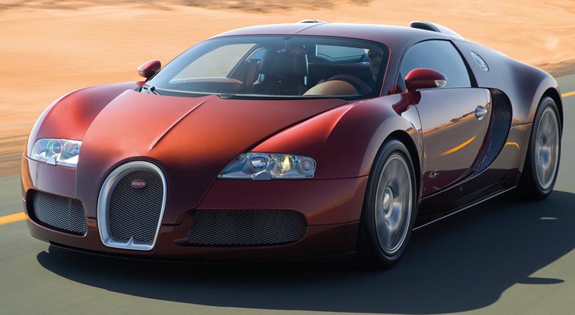 Curiosamente el Bugatti Veyron se compone de tres piezas fundamentales unidas por tan solo catorce tornillos: un monocasco que sirve de célula de supervivencia y dos secciones, la delantera y la posterior. Foto: Bugatti.