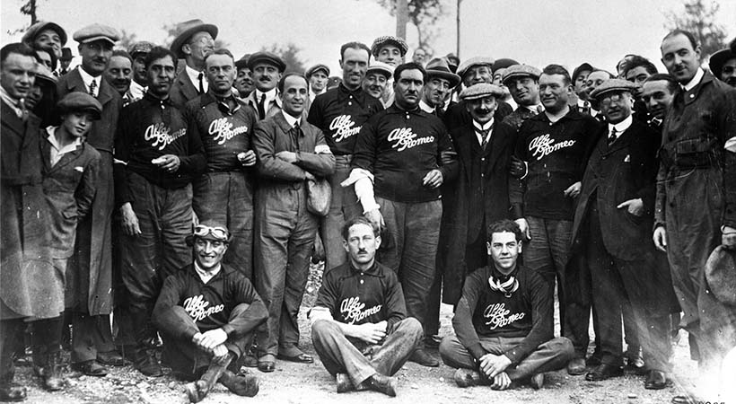 Nicola Romeo (1876-1938) – centro – fue un ingeniero y empresario italiano. Foto: Alfa Romeo. 