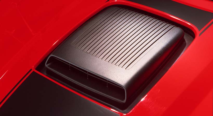 Ford Mustang Mach 1 2003.  Foto: Ford.