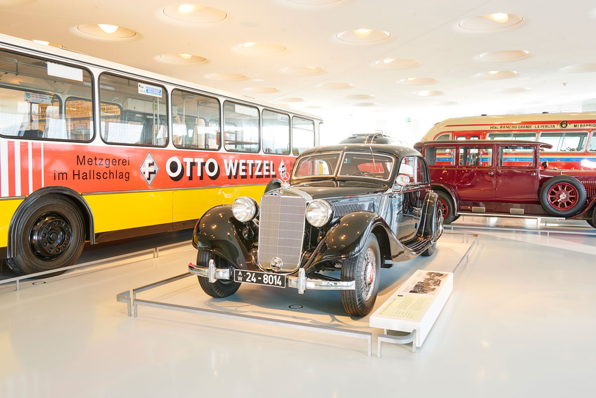 Los coupés Mercedes-Benz han sido los más avanzados del segmento de autos de lujo desde la década de 1930. Foto Mercedes-Benz