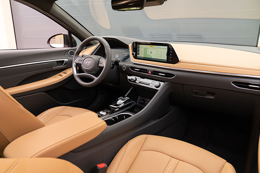 El Hyundai Sonata 2020 cuenta con la plataforma del Sistema de Asistencia Avanzada al Conductor (Advanced Driver Assistance System, ADAS). Foto: Hyundai.