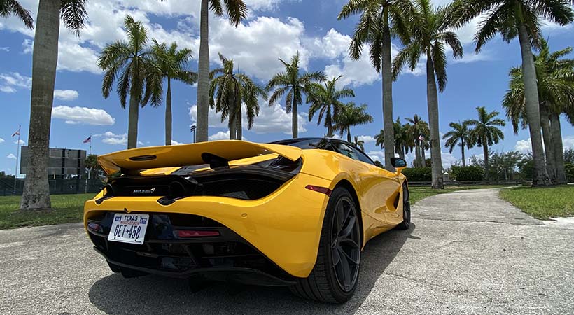 El McLaren 720s Spider 2020 tiene precio base para Estados Unidos de $315,000. Foto: Javier Mota.