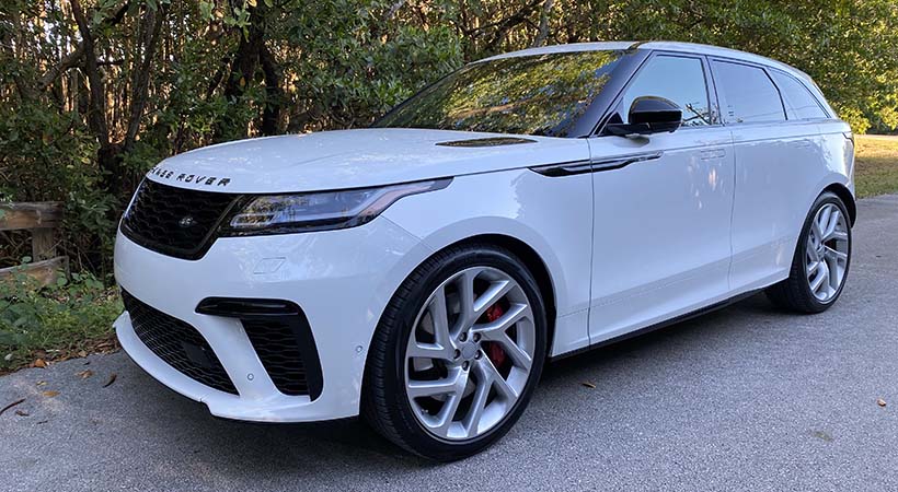 La Range Rover Velar SVAutobiography Dynamic Edition 2020 alcanza velocidad máxima de 170 millas por hora. Foto: Javier Mota.