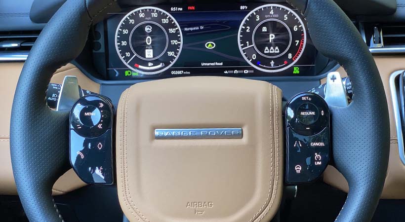 La Range Rover Velar SVAutobiography Dynamic Edition 2020 cuenta con transmisión automática de 8 velocidades y sistema de tracción AWD.. Foto: Javier Mota.