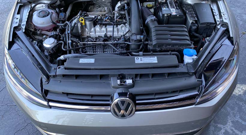 post-format-gallery-show Volkswagen Golf 2020