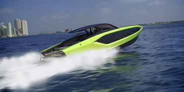 Yate Tecnomar for Lamborghini 63, poder máximo sobre el agua