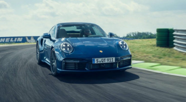 2021 Porsche 911 Turbo