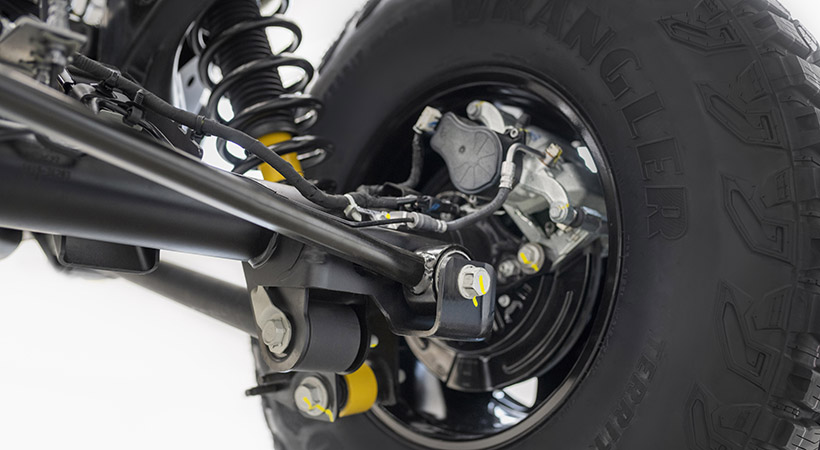 Detalle del eje trasero de la Ford Bronco 2021 y el freno de emergencia electrónico. Foto: Ford.