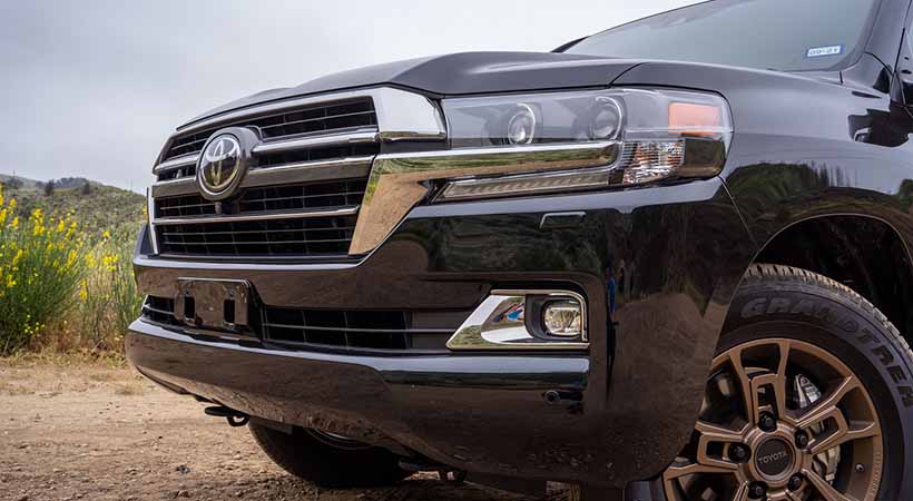 Al frente encontramos unidades principales con iluminación LED. Foto: Nicholas Colt