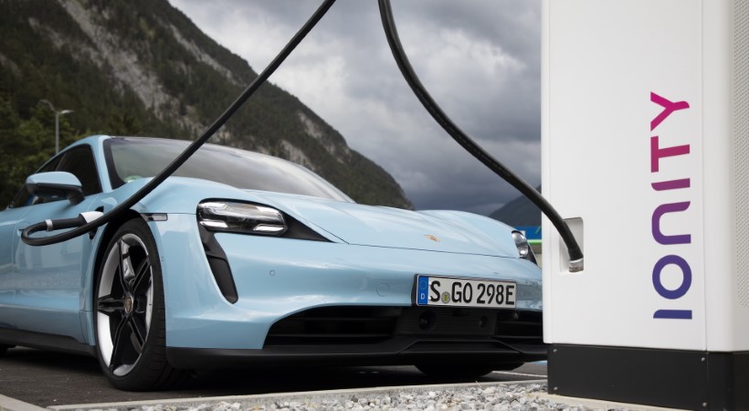 Porsche Taycan 2021 Porsche Taycan 2021