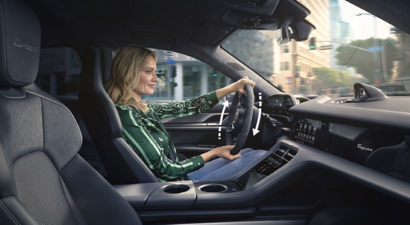 Porsche Taycan 2021 Porsche Taycan 2021