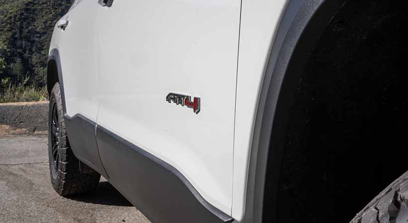 GMC Acadia AT4 2020