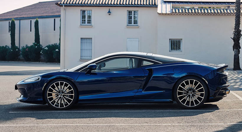 Las suspensiones adaptativas en tiempo real tienen una puesta a punto específica para este modelo. Foto: McLaren