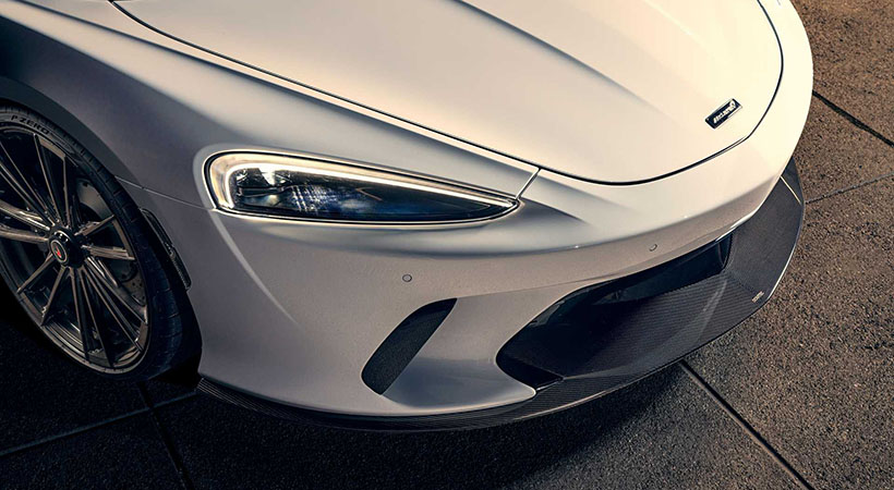 El propulsor biturbo de 4.0 litros es capaz de desarrollar 707 caballos de potencia. Foto: Novitec