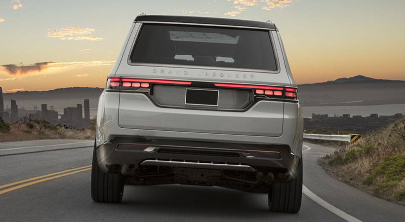 La Grand Wagoneer tendrá hasta 3 filas de asientos, algo nunca antes visto en un Jeep. Foto: Jeep