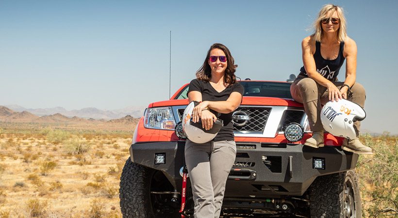 El año pasado, Sedona Blinson y Lyn Woodward se quedaron con el sexto puesto en el Rebelle Rally. Foto: Nissan