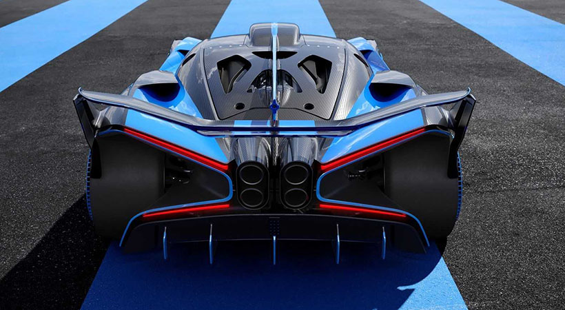 En la parte posterior cuenta con un alerón que ofrece mayor carga aerodinámica. Foto: Bugatti