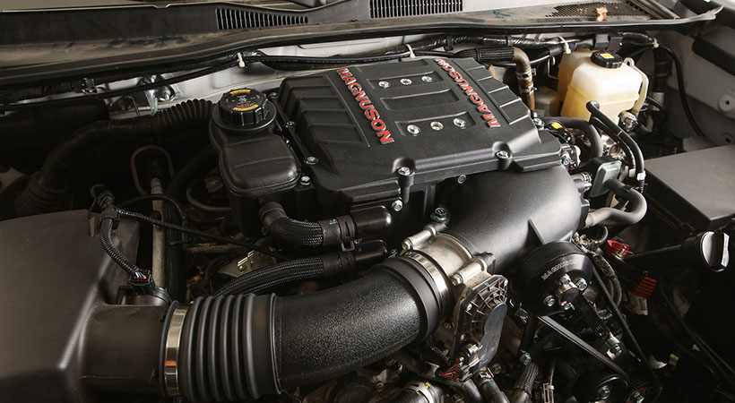 El motor V6 de 3.5 litros ahora cuenta con un sobrealimentador Magnuson. Foto: Toyota
