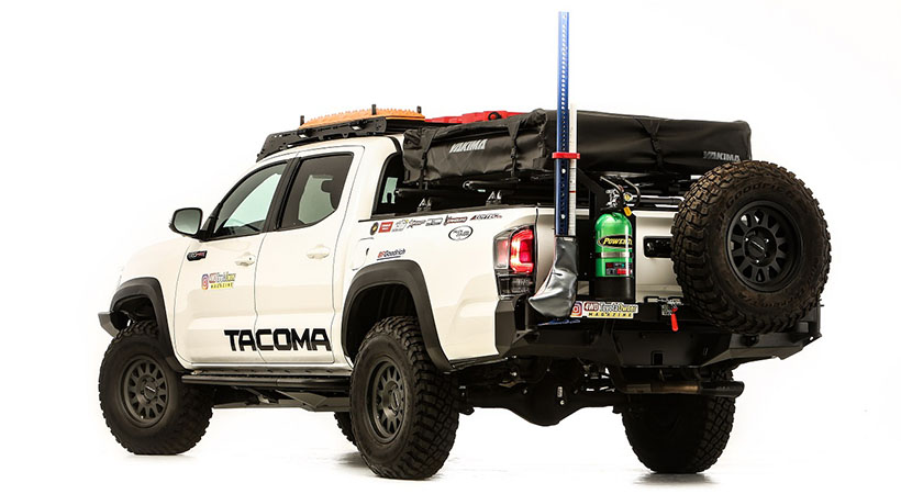 La camioneta cuenta con todo lo necesario para la aventura fuera de asfalto. Foto: Toyota