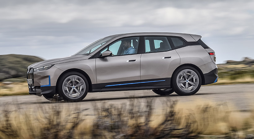 BMW iX conserva muchos de los detalles de la familia de SUV de la marca alemana, Foto: BMW
