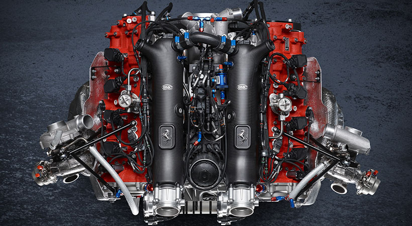 El motor está enlazado a una caja con nuevos radios de transmisión y un embrague de fibra de carbono. Foto: Ferrari