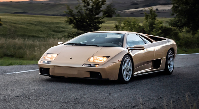 Aunque parezca sorprendente, hasta 1998 (8 años después de su presentación) ningún Lamborghini Diablo montaba ni frenos ABS ni airbags. Foto: Lamborghini