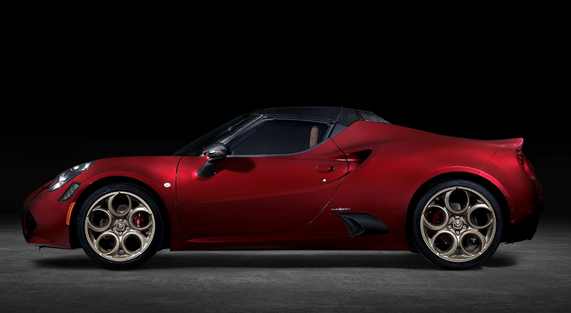 El pedigrí de carreras del 4C es evidente en su chasis monocasco de fibra de carbono inspirado en la Fórmula Uno de última generación. Foto: Alfa Romeo
