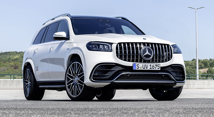 Este SUV tiene disponible de forma opcional el AMG Night Package, que añade fascias, splitters, cubiertas de espejos, ventanas, y un pequeño alerón sobre el techo terminados en color negro brillante. Foto: Mercedes-Benz