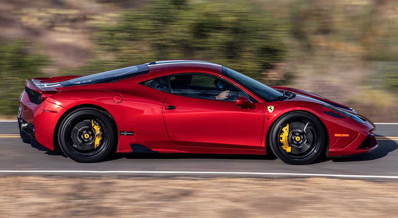 El material usado para proteger al auto es 60 porciento más ligero y 10 porciento más resistente que el acero balístico. Foto: Add Armor