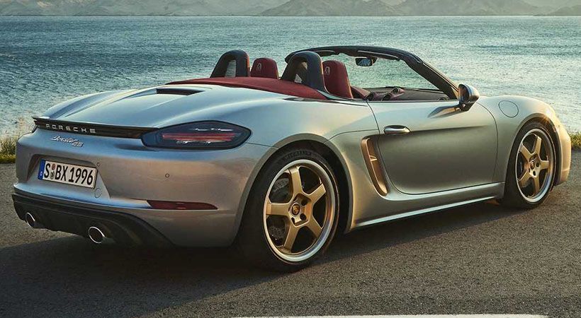 Diversos detalles y terminados del exterior e interior del auto fueron tomados del concepto presentado en 1995. Foto: Porsche