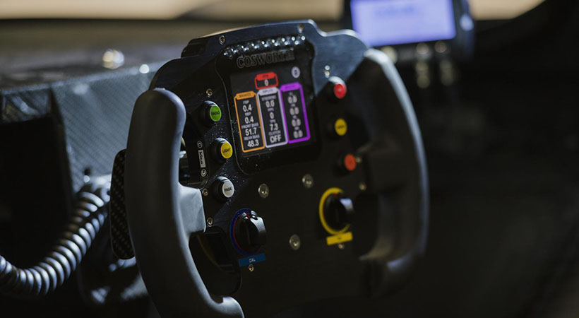 Su bajo peso y potencia de 365 hp le dan una relación peso-potencia igual a la de un McLaren 765 LT. Foto: Praga Cars