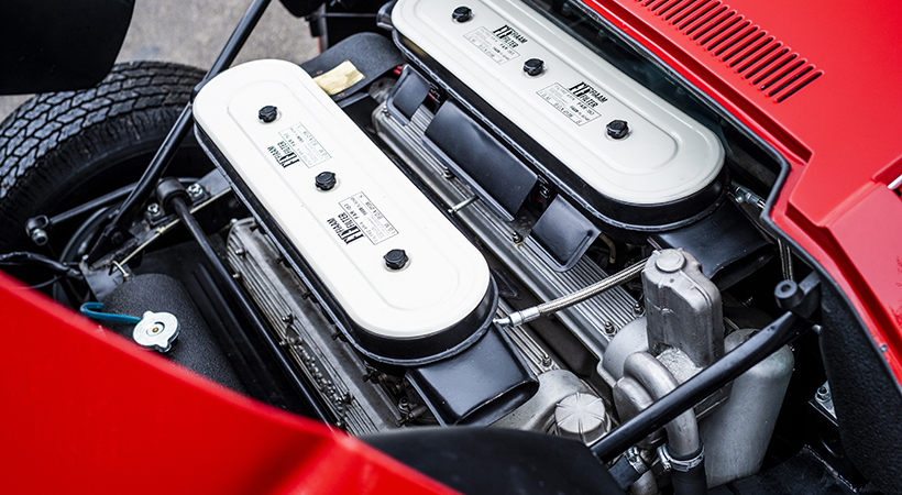 El SV también cuenta con un V12 de 4.0 litros pero con 385 hp, aunque más viejo es más poderoso que el Countach. Foto: Sotheby's