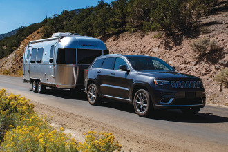 Airstream Flying Cloud 30FB Office, la oficina móvil de tus sueños