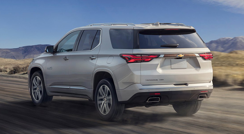 Las puertas ofrecen apertura generosa y al entrar en su cabina, encontramos su gran punto fuerte: espacio y comodidad. Foto: Chevrolet