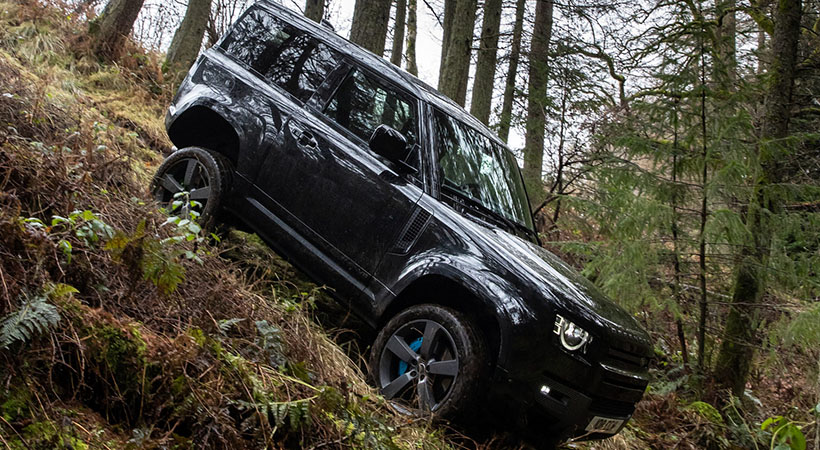 Diferente tecnología y sistemas trabajan en conjunto para darle a la Defender V8 la habilidad de conquistar casi cualquier terreno. Foto: Land Rover