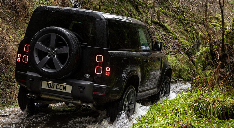 Land Rover Defender V8 2022 Land Rover Defender V8 2022