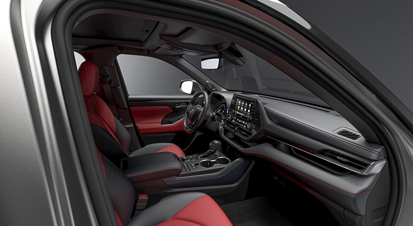 El sistema de intenimiento cuenta con conectividad Apple CarPlay, Android Auto y Amazon Alexa. Foto: Toyota