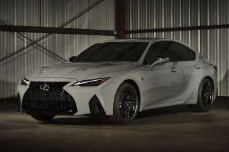 Lexus IS 500 F SPORT Performance Launch Edition 2022, alto desempeño con toques de distinción